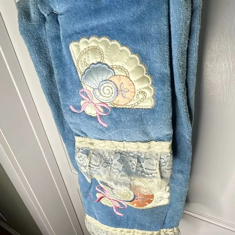 Grand Prix Country Blue 3 Piece Towel Set Sea Shells, Fan Nwot